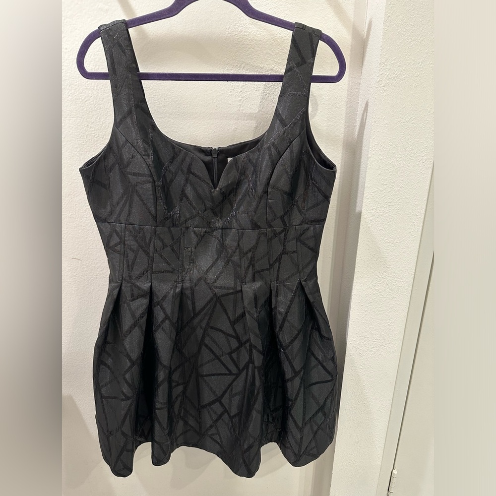 Rebecca Vallance mini dress!